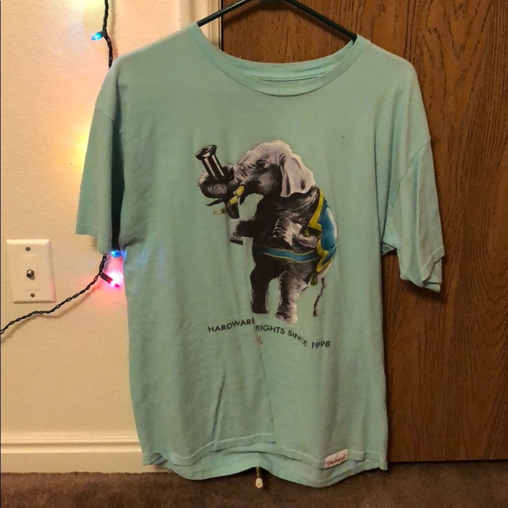 Diamond tee